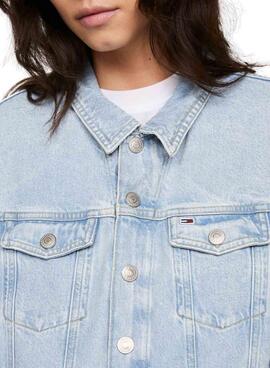 Tommy Jeans Mom Clasics Denim-Jacke für Damen.