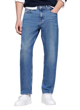 Tommy Jeans Isaac Relaxed Tapered Jeans in Blau für Herren.