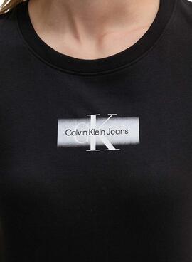 T-shirt Calvin Klein Jeans Faded Monologo schwarz für Frauen