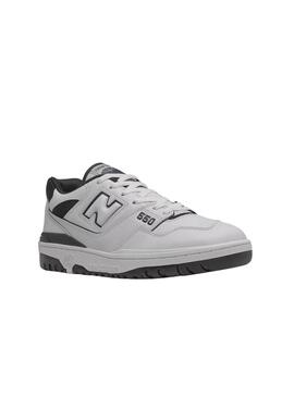 sneakers New Balance 550 weiß und schwarz für Männer.