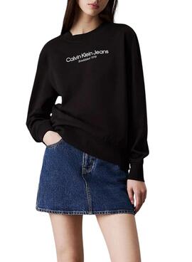 Sweatshirt Calvin Klein Jeans Institutional Logo in Schwarz für Damen