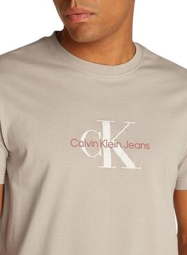 T-Shirt Calvin Klein Jeans Distressed beige für männer