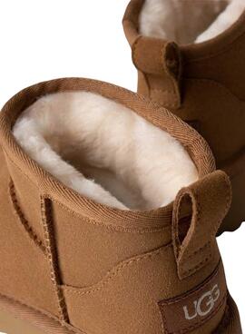 Ugg Classic Ultra Mini New Heights für Kinder