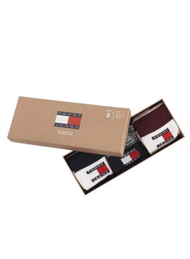 Kiste mit drei Tommy Jeans Rugby Streifensocken für Herren und Damen.