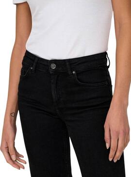 Die schwarze Only Blush Straight-Jeans für Damen.