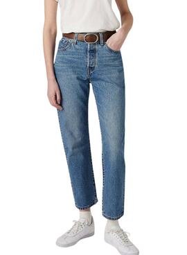 Jeans Levi's 501 Crop in Blau für Frauen.