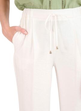 Gesatinierte Hose Naf Naf Marbel in Weiß für Damen