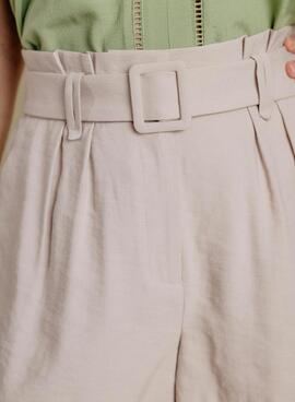 Kurzes Naf Naf Edori beige für Damen.