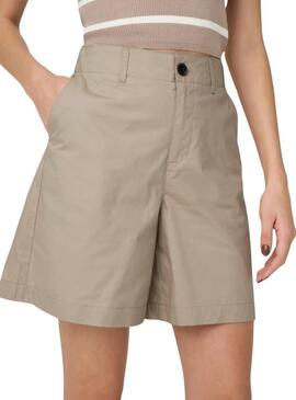 Bermuda  Only  Zora mittelhohe Shorts in Toastfarben für Frauen.
