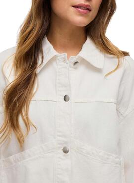 Weiße Jeansjacke von Vila Vipal für Damen.