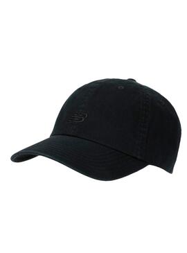 Mütze New Balance Basic Logo schwarz für Damen und Herren.