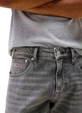 Jeans Hose Tommy Jeans Scanton grau für Herren.