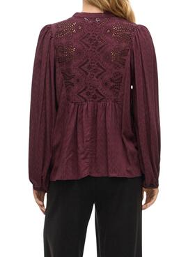 Bluse Vila Vityra mit bordeauxroter Spitze für Damen.
