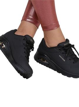 Skechers Uno schwarze Turnschuhe für Damen