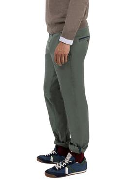 Chinohose El Ganso in Grün, Slim Fit für Herren.