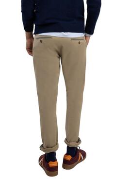 Chino Hose El Ganso Kamel Slim Fit für Herren.