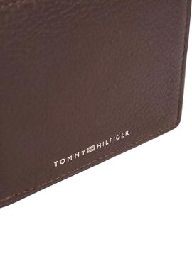 Brieftasche aus faltbarem braunem Leder von Tommy Hilfiger für Herren.