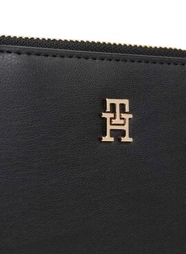 Brieftasche Tommy Hilfiger Icon schwarz mit Klappdeckel für Damen