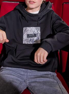 Kapuzenpullover Mayoral mit schwarzem Kontrast für Jungen.
