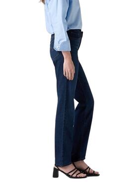 Jeans Levis 312 Shaping Slim in Blau für Damen.