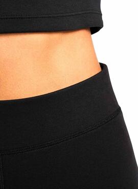 Kurze Nike Sportswear Classic Biker Shorts Schwarz für Damen.