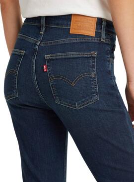 Jeans Levis 726 mit hoher Taille und ausgestelltem Bein in Blau für Damen.