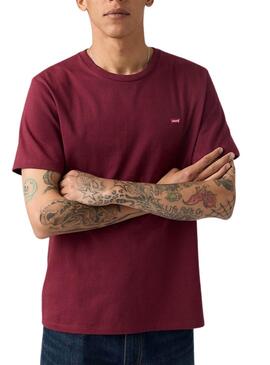 Levis Original Housemark T-Shirt in Granatrot für Herren.