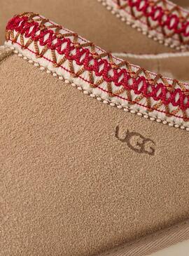 UGG Clogs Tasman II Kastanie Beige und Granatapfel für Damen.