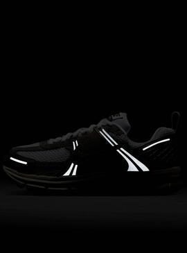 Turnschuhe Nike Modell Vomero 5 für Jungen und Mädchen