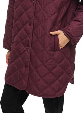 Gepolsterter Mantel von Vila. Modell Viquila in Bordeaux für Damen.