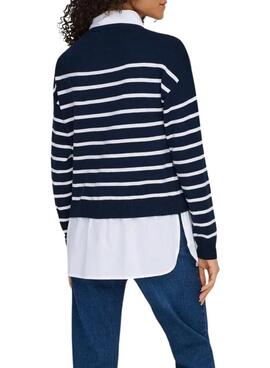 Pullover Only mit Only Payson blauer Damenbluse.