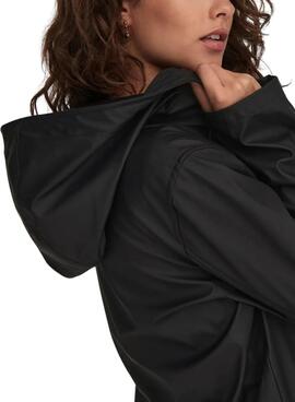 Regenmantel Only Newellen schwarz für Damen.