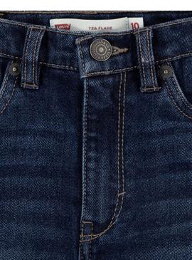 Latzhose Levis 726 ausgestellte Form für Mädchen