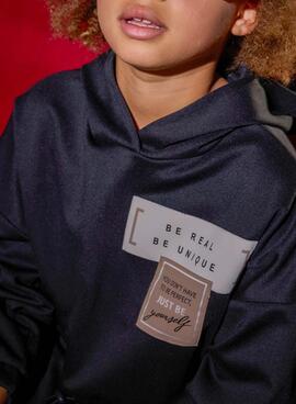 Jogginganzug Mayoral mit schwarzen Streifen für Mädchen.