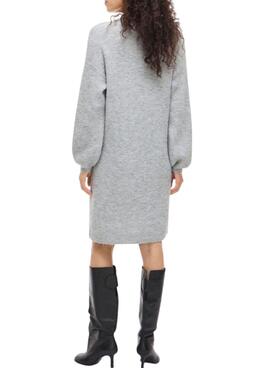 Kleid Vila Viretta aus grauem Strick für Damen.