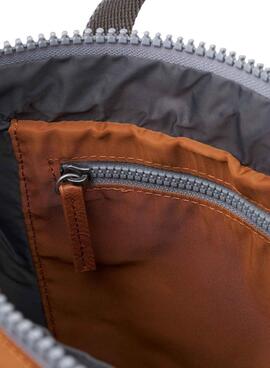 Rucksack Roka Canfield klein Kamel für Damen und Herren.