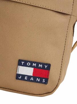 Tasche Tomy Jeans Essential Daily Kamel für Herren.
