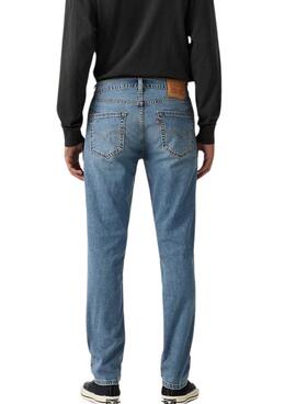 Jeans Levis 511 mittelblaue Denim für Herren.