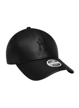 Kappe New Era New York Yankees 9FORTY, schwarzes Lederimitat für Damen.