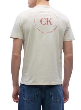 T-shirt Calvin Klein Jeans mit rundem Logo in Beige für Herren.