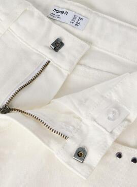 Jeans Name It Bella Wide in Weiß mit Nieten für Mädchen.