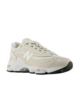Sneakers New Balance U1000 beige für Damen.