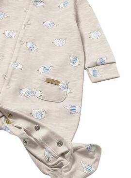 Einteiliger Strampler und Mütze von Mayoral mit Elefantenmuster in Sand für Babys.