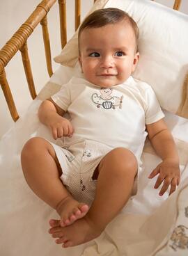 Set Mayoral T-Shirt mit Bär und gestreifter Shorts in Beige für Babys.