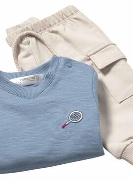 Zweiteiliges Mayoral Sportoutfit in Blau und Rot für Babys.