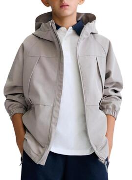 Winddichte graue Mayoral-Jacke für Jungen.