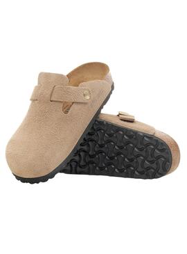 Birkenstock Boston Clogs in Beige für Damen.