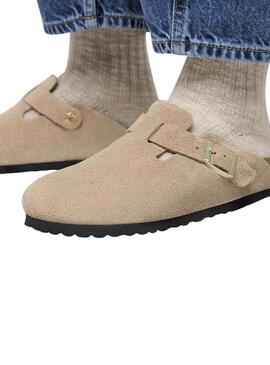 Birkenstock Boston Clogs in Beige für Damen.
